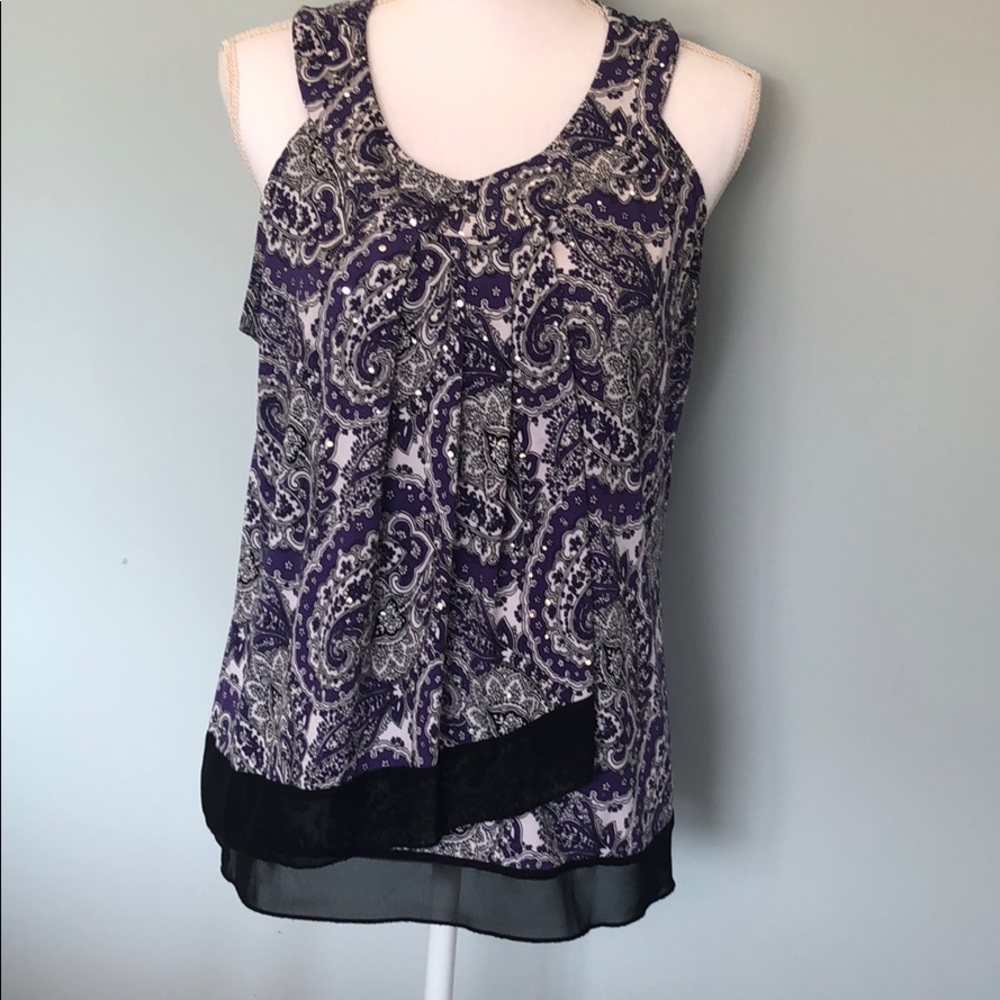 Dress Barn Sleeveless Blouse.